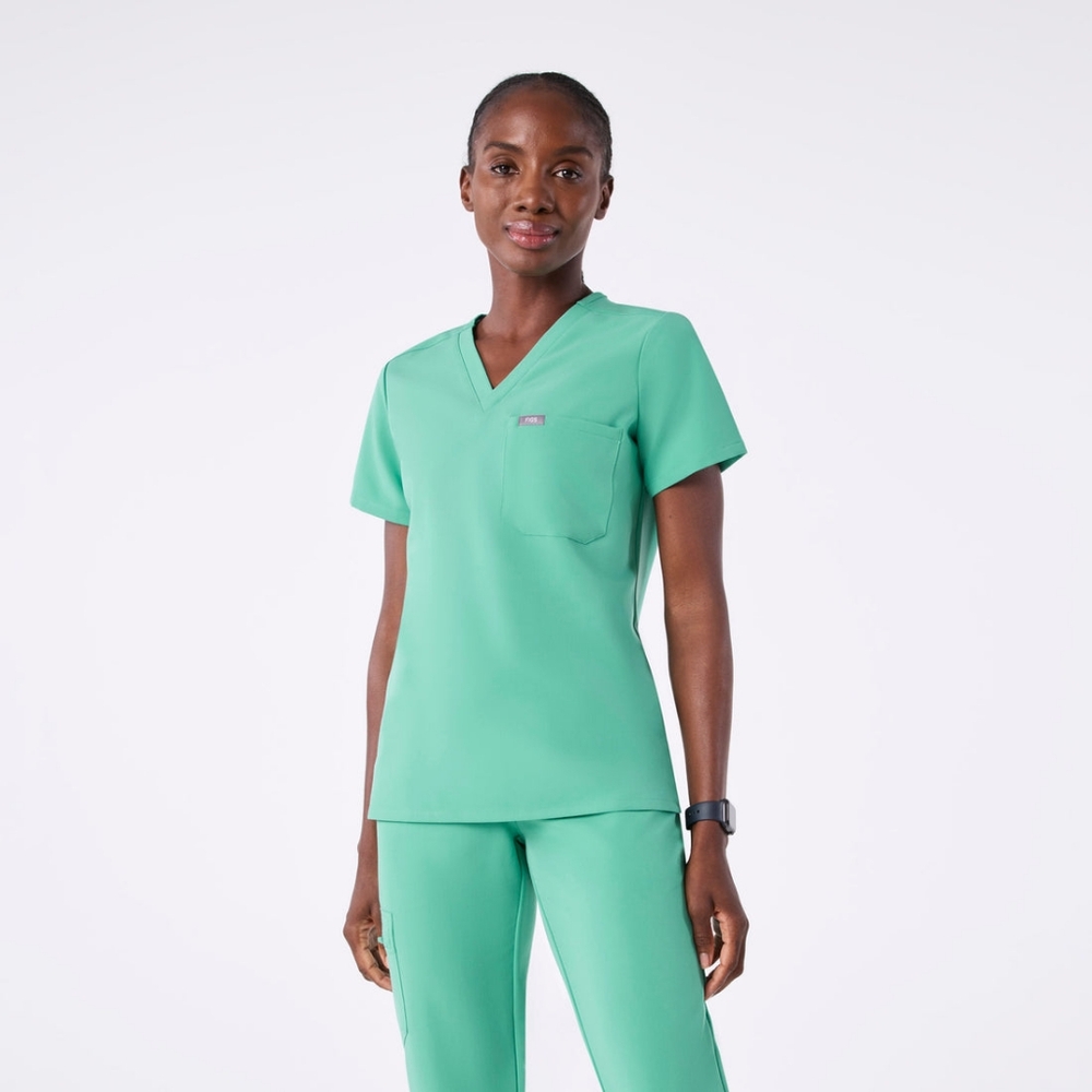 FIGS Scrubs Set In Surgical Green